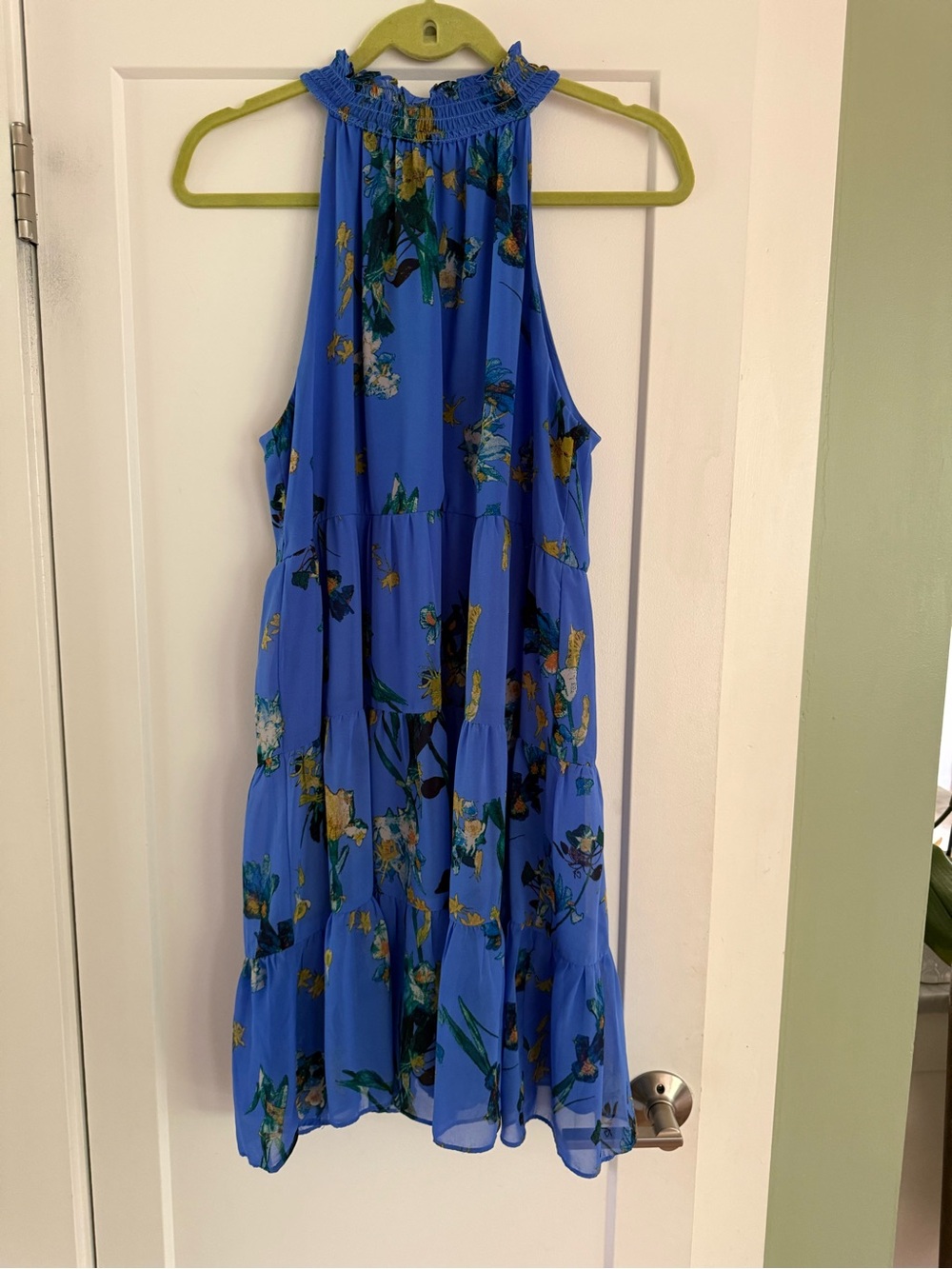 CeCe Floral Print Ruffle Dress Size Medium Gently